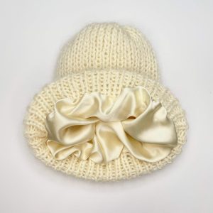 Vlnená čiapka s hodvábnou podšívkou Cream/cream